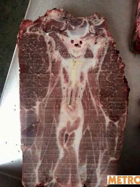 Satana sulla bistecca di carne