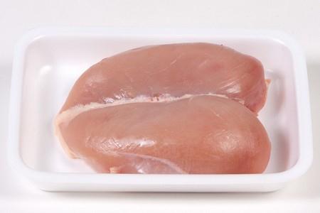 Allarme carne di pollo, livelli alti di antibiotici