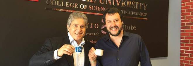 Salvini incontra lo scienziato tifoso del Napoli, a Philadelphia
