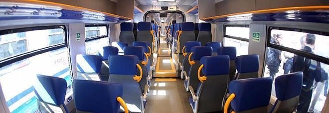 Trasporto pubblico, abbonamenti gratuiti per gli studendi della Campania
