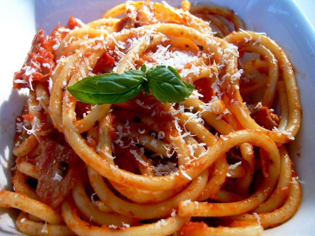 La ricetta originale degli spaghetti alla amatriciana.