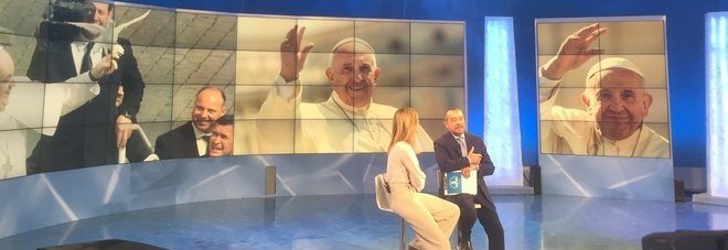 Papa Francesco telefona in diretta tv a "Uno mattina".