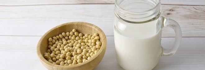 Tutti i benefici del latte di soia, aiuta a prevenire il diabete