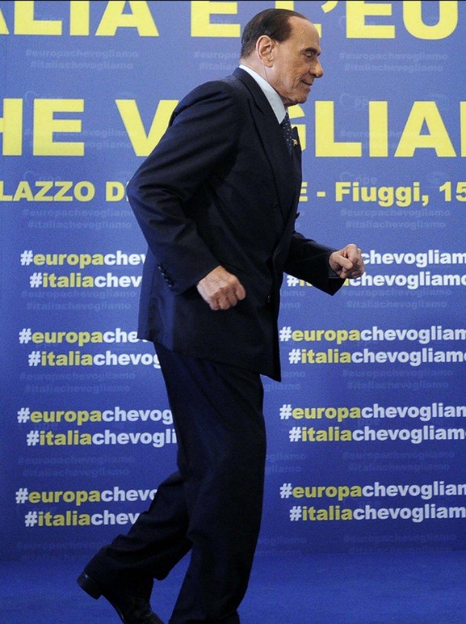 Berlusconi: il suo medico Zangrillo smentisce Lemme: "Tutte balle, Silvio non è dimagrito con la pasta aglio, olio e peperoncino"
