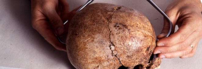 I primi abitanti della Gran Bretagna avevano la pelle scura, scoperto grazie ad una ricerca