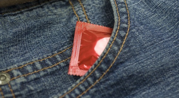 Manovra, Iva al 10% su preservativi e anticoncezionali: l'emendamento del M5S-LEGGO➥