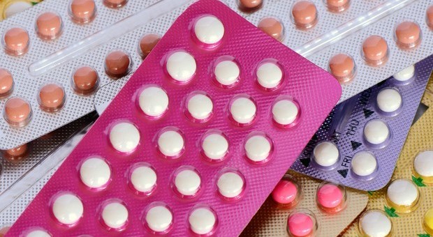 Contraccettivi, l'allarme dell'Aifa: «Pillola, anello e spirale possono portare a depressione e istinti suicidi»-LEGGO ➥